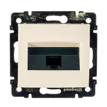 Информационная розетка Legrand Valene RJ45 UTP 5 кат 1 выход б/з белая - Электрика, НВА - Выключатели и розетки - Розетки - . Магазин оборудования для автономного и резервного электропитания Ekosolar.ru в Ноябрьске